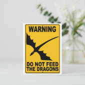 ドラゴ食べ物を与えンを使わない ポストカード (スタンド正面)