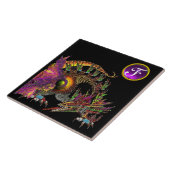 ドラゴ、ファンタジードラゴン、紫の宝石モノグラム タイル (側面)