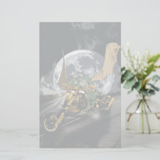 ドラッグレースのドラゴンと月のファンタジーアートワーク 便箋 (スタンド正面)