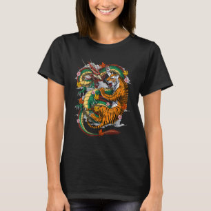 ドラッ日本のグファイティングタイガーの日本の民俗学 Tシャツ