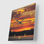 ドラマチックなオレンジ色の日没の風景 スクエア壁時計 (傾斜)