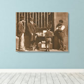 ドラマチックなシューズブラック1876-77 (woodburytype) キャンバスプリント (インサイチュ (ウッドフロア))