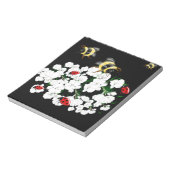 ドラマチックなハチのテンサイと黒の白い花 ノートパッド (回転)