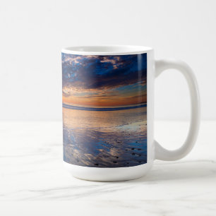 ドラマチックな海の風景、夕日、カリフォルニア コーヒーマグカップ