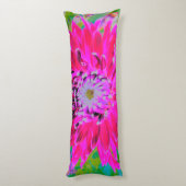 ドラマチックな紅色とピンクのダリアの花 ボディピロー (裏面 (縦))