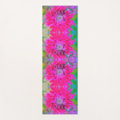 ドラマチックな紅色とピンクのダリアの花 ヨガマット (正面)