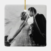 ドラマチック銀フローラモノグラム初めてのクリスマス セラミックオーナメント (裏面)