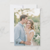 ドラマチック ダークグリーン フローラル アーチ ウェディング インビテーション (裏面)