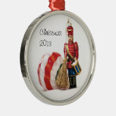 ドラマーの男の子およびクリスマスの球 メタルオーナメント (右)