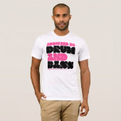 ドラムおよび低音に熱中される Tシャツ (正面フル)