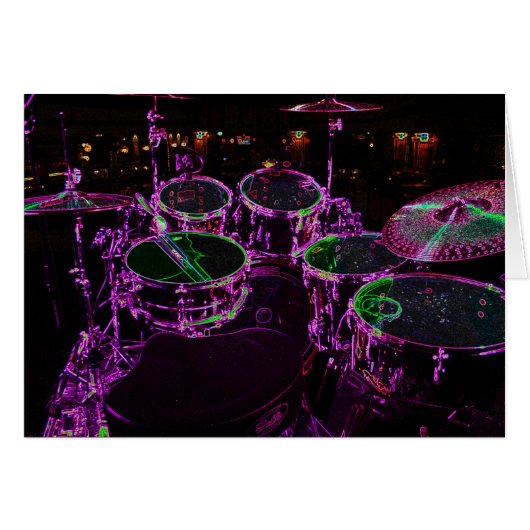 ドラムが鳴る (正面横)