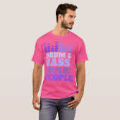 ドラムアンドバスダブステップDnb Tシャツ (正面フル)