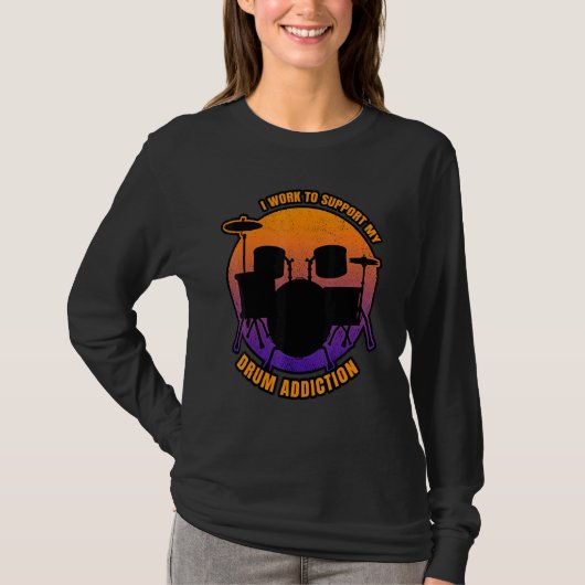 ドラム中毒ことわざ Tシャツ (正面)