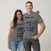 ドラム楽器楽器ドラム機 Tシャツ (ユニセックス)