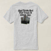ドラム缶BBQスモーカーでゴミ捨て Tシャツ (デザイン裏面)