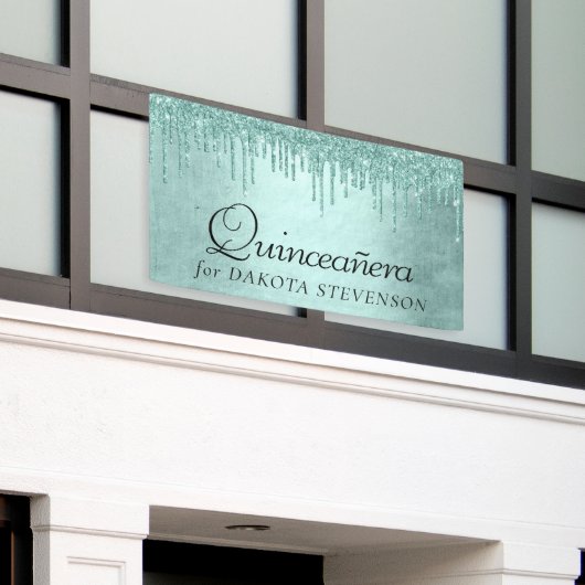 ドリップミントグリッター |アクアティール(緑がかった色)ポアキンセアニェラ 横断幕 (ビルの外側)