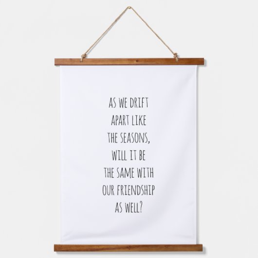 ドリフトアパートウッドトップウォールタペストリー 吊り下げ型タペストリー (正面)