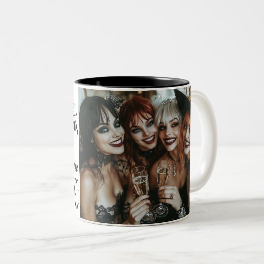 ドリンクおもしろいアップウィッチハロウィンホリデーギフト ツートーンマグカップ (正面右)