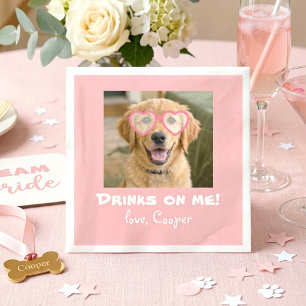 ドリンクは私におまかせ かわいい楽しい犬の写真 現代的なピンク スタンダードカクテルナプキン
