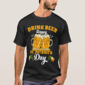 ドリンクビアハッピーセントパトリックの日グラフィック Tシャツ (正面)