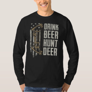ドリンクビール狩りおもしろいディアアーチェリーボウ狩り(O) Tシャツ