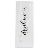 ドリンクマイワイン抱き枕 ワインギフトバッグ (正面)