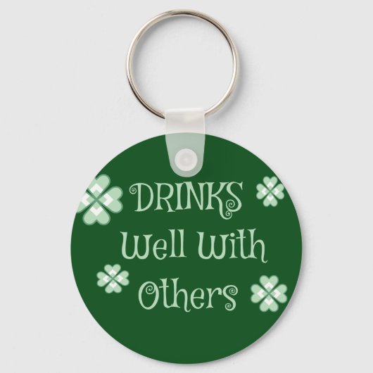 ドリンクSaint patricks dayおもしろいグリーン キーホルダー (正面)