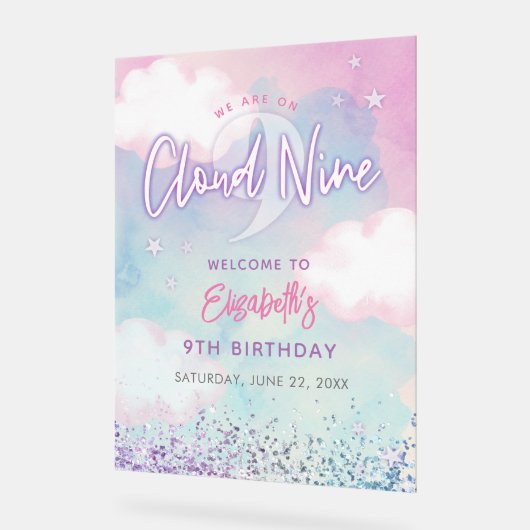 ドリーミガーリーオンクラウドナイン第9誕生日へようこそ アクリルサイン (傾斜)