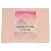 ドリーミーパステルマウンテンランドスケープ誕生日 ラージペーパーバッグ (正面)