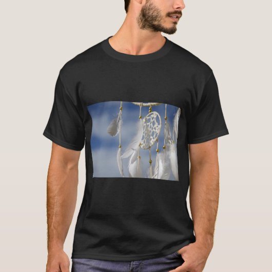 ドリームキャッチャー羽デザインティー Tシャツ (正面)