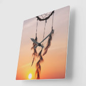 ドリームキャッチャー、サンセット、ヨガ、インディアンアミュレット、オレンジ、 スクエア壁時計 (傾斜)