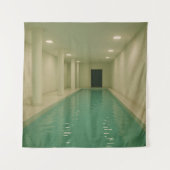 ドリームコアリミナルプール – シュールレアルエリーバックルーム タペストリー (正面)