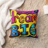 ドリームビッグネオングラフィティ漫画ブックイラストレーション クッション (ブランケット)