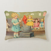 ドリーランドリー女の子のヴィンテージ遊の人形かわいい アクセントクッション (正面)