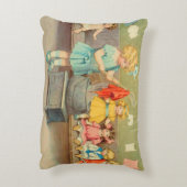 ドリーランドリー女の子のヴィンテージ遊の人形かわいい アクセントクッション (裏面(縦))