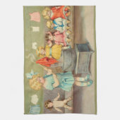 ドリーランドリー女の子のヴィンテージ遊の人形かわいい キッチンタオル (縦)