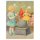 ドリーランドリー女の子のヴィンテージ遊の人形かわいい クリップボード (裏面)
