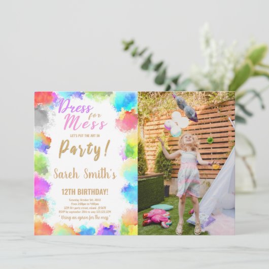 ドレスのメス絵を描誕生日招待状 招待状 (スタンド正面)