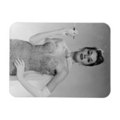 ドレスを着た女性 マグネット (横)