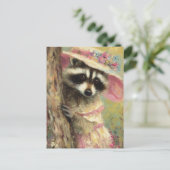 ドレスを着た愛らしいアライグマ ポストカード (スタンド正面)