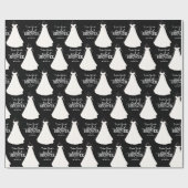 ドレスを着た新婦とロングドレスの結婚前お披露目 ラッピングペーパー (フラット)