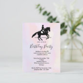 ドレスゲエレガントージライダーオンウォーターカラー誕生日 インビテーションポストカード (スタンド正面)