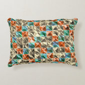 ドレスシーベージュ、シアンとサンゴのタイルまたは染色 アクセントクッション (正面)