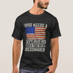 ドレスメーカーおもしろいスーパーヒーローヴィンテージティー男性へパパ Tシャツ