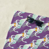 ドレッドロック付き人魚サンダー_コーブ ビーチタオル (インサイチュ)