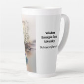 ドロドロの海から現れるブルーロータス(ベトナム語) カフェラテマグ (右アングル)