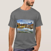 ドロミテス山の逃避行Tシャツ Tシャツ (正面)