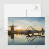 ドローブリッジと風車は日没にオランダで開けます ポストカード (正面/裏面)