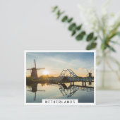 ドローブリッジと風車は日没にオランダで開けます ポストカード (スタンド正面)