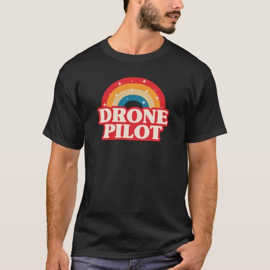 ドローンパイロットレインボー Tシャツ (正面)